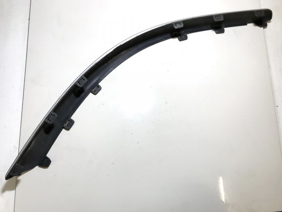 08693169 used Bumper Trim Strip Corner Front Left Volvo V70 2006