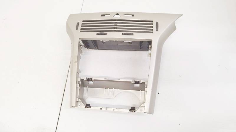 24465731 Opel Astra 2008 Salono oro groteles