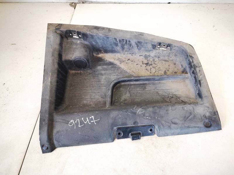 6C11V06Z03AW Opel Vectra 2004 Salono apdaila (plastmases)