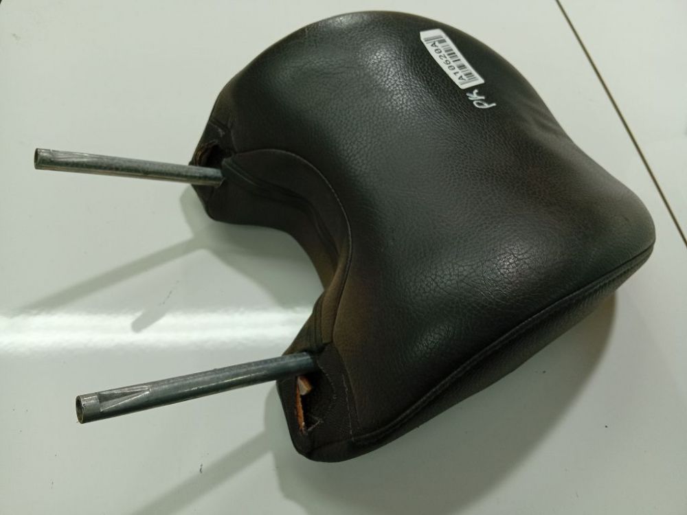 Volvo V70 2006 Sedynes galvos atlosas (galvos atrama)