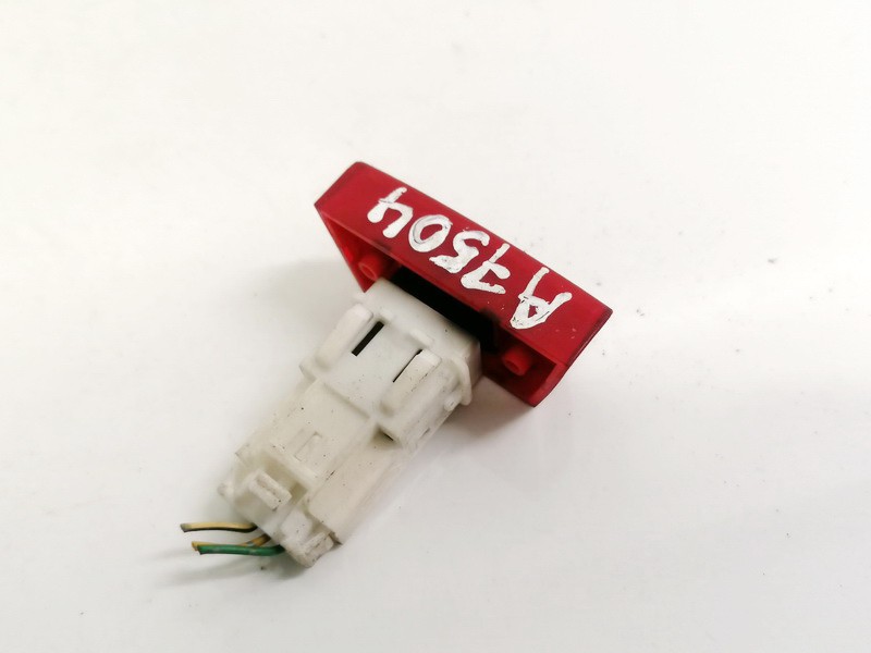 84332A0H010 A6147 Hazard switch Toyota Aygo 2006 EIS01529693 Used