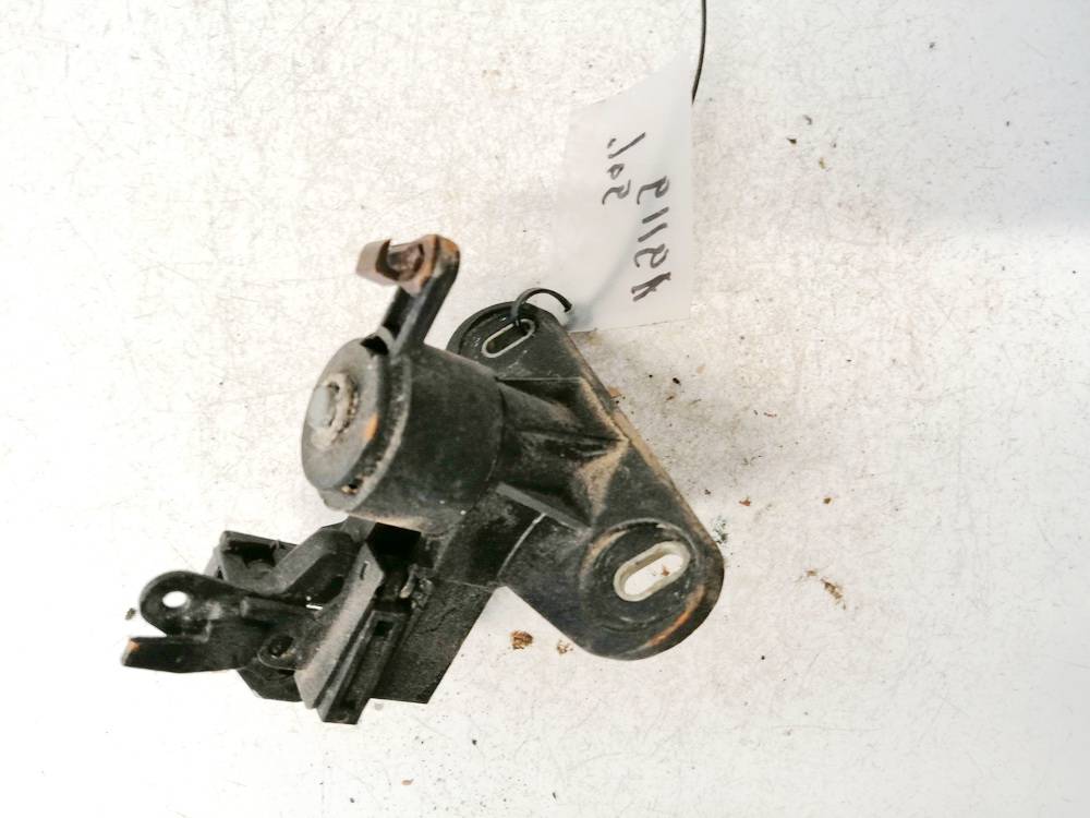 Opel Astra 1999 Zamek drzwi (serduszko)