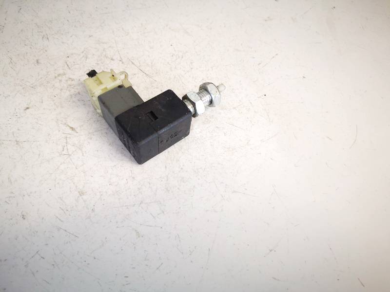 938103K000 Kia Sorento 2012 Brake Light Switch (sensor) - Switch (Pedal Contact) - Thumbnail 3