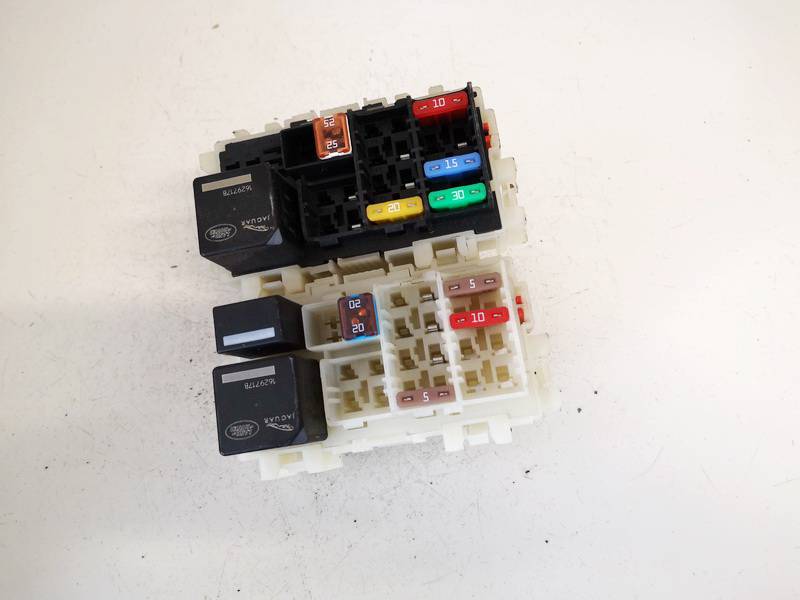 BS7T14K131AA Land-Rover Discovery Sport 2017 Fuse box