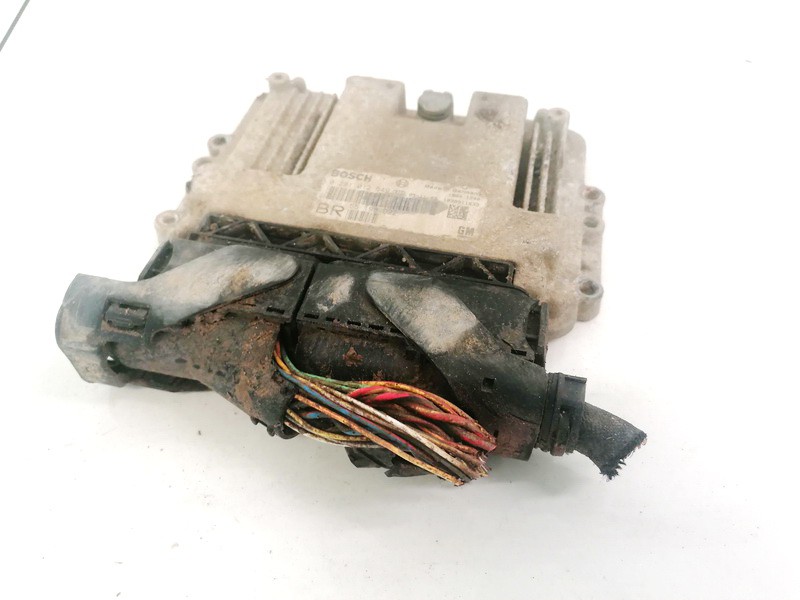 55198922 0281012549 ECU Engine Computer (Engine Control Unit) Opel