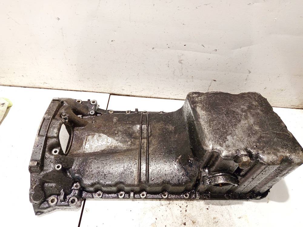 R6040140602 Mercedes-Benz E-CLASS 1996 Engine crankcase (Oil Pan)