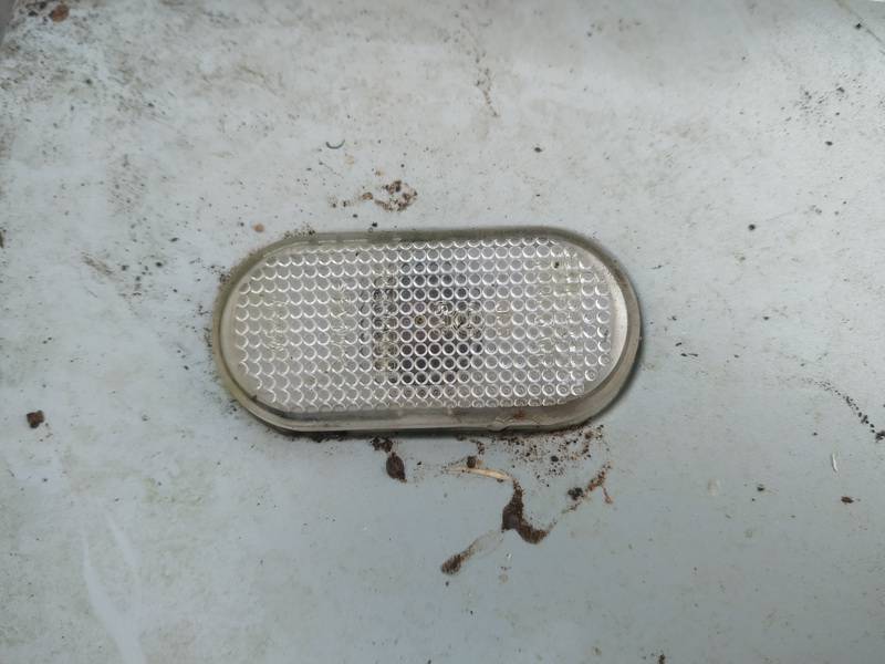 Renault Clio 2002 Kierunkowskaz na błotniku - PRZEDNIE PRAWE - Thumbnail 2