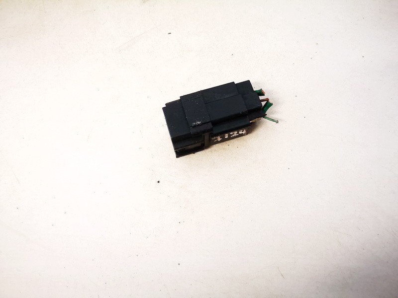 252309F915 Nissan Almera Tino 2000 Relay module - Thumbnail 2