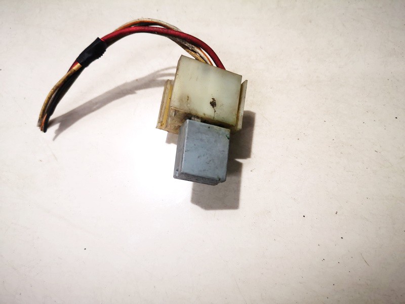 6025111584A Renault Espace 1999 Relay module - Thumbnail 3