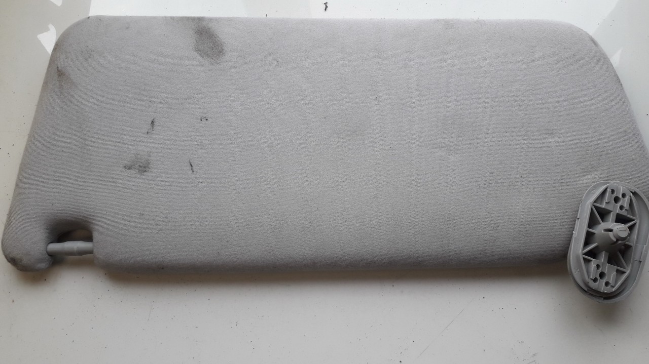 Toyota Corolla Verso 2006 Sun Visor, With Light and Mirror and Clip - Thumbnail 2