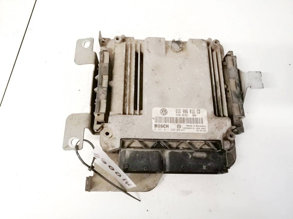 03G906016CD Volkswagen Touran 2004 ECU Engine Computer (Engine Control Unit)