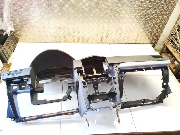 13149016 Opel Astra 2006 Panel wnętrza samochodu