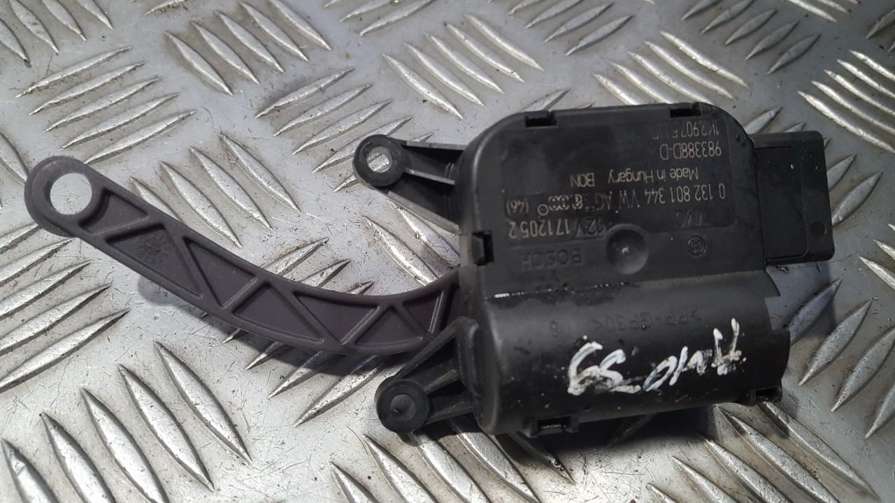 0132801344 Volkswagen Passat 2006 Heater Vent Flap Control Actuator Motor