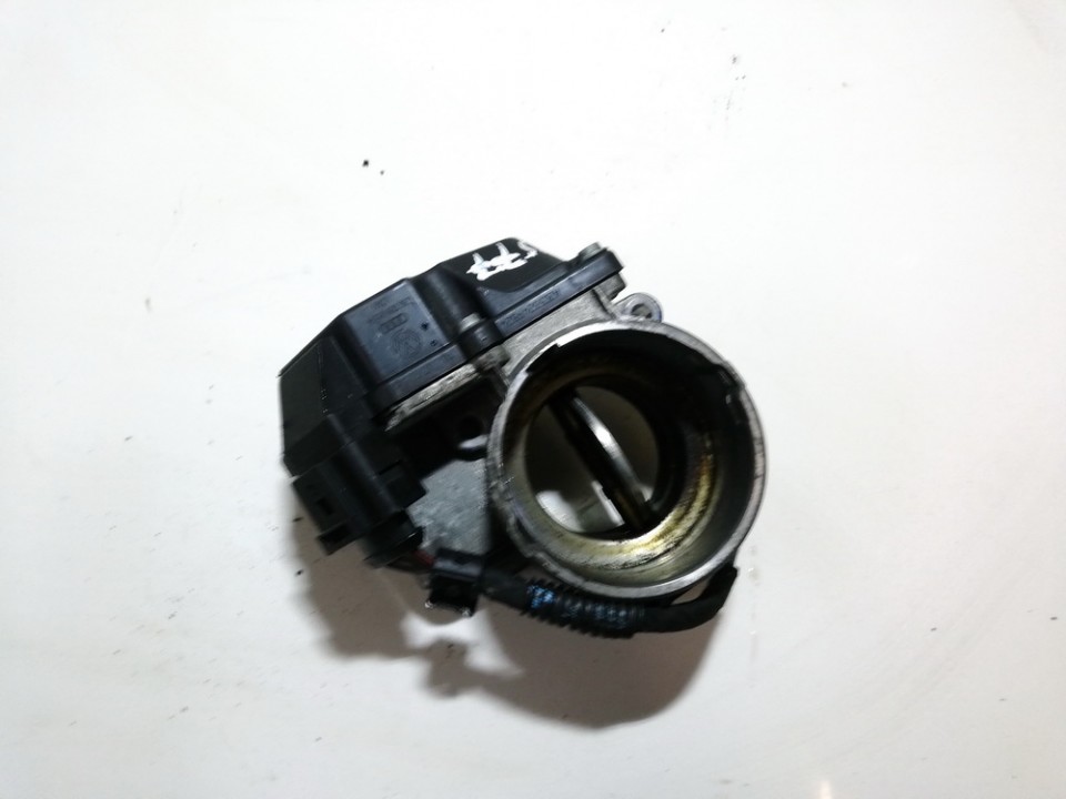 A2C53249824 Volkswagen Golf 2008 Suurella Virtaamalla Varustettu Kaasuläpän - Thumbnail 2