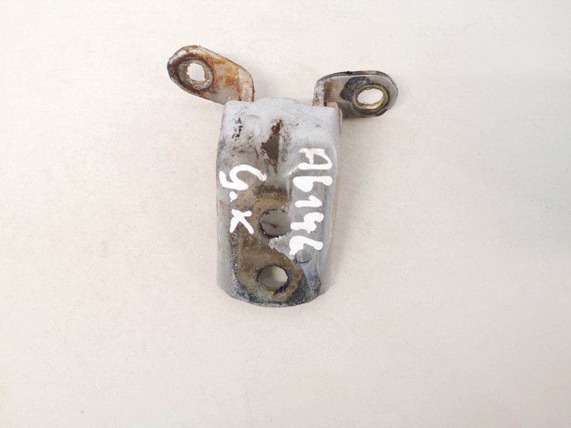 Nissan Primera 2000 Door Hinge - REAR