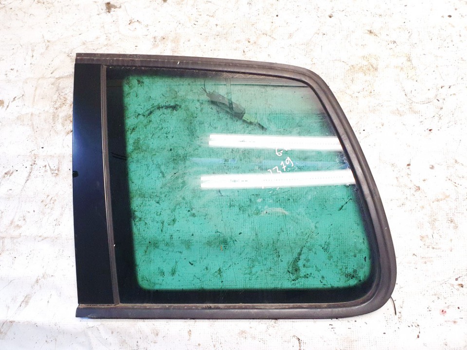 Volkswagen Touran 2004 Corner quarter window glass - REAR LEFT