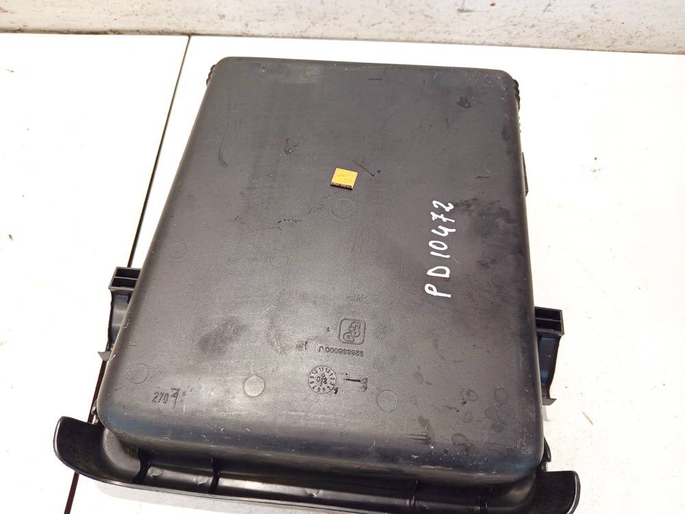 926836000J Toyota Yaris 2005 Interior trim - Thumbnail 2