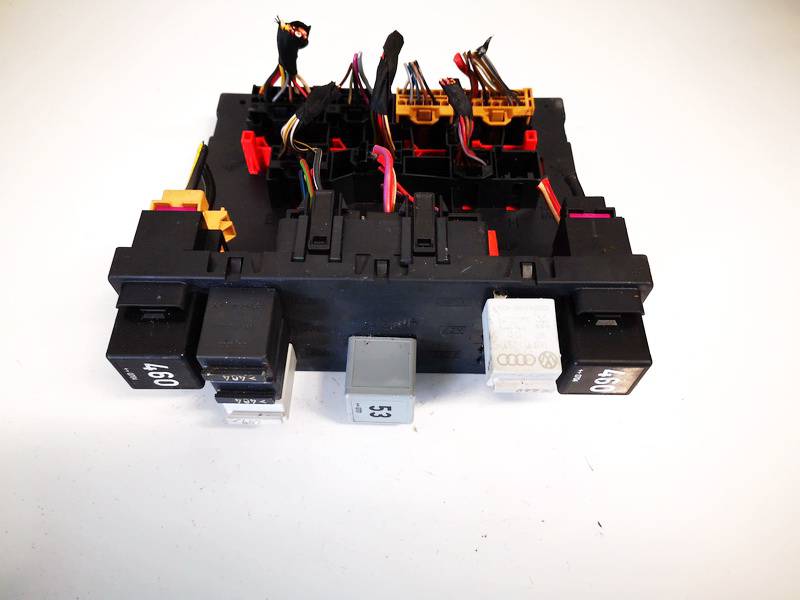 3C0937049AE Volkswagen Passat 2005 Komforto blokas