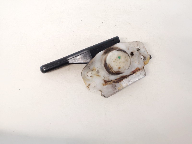 Nissan Primera 2000 Fuel Cap Switch (Gas Fuel Door Switch Button) - Thumbnail 2