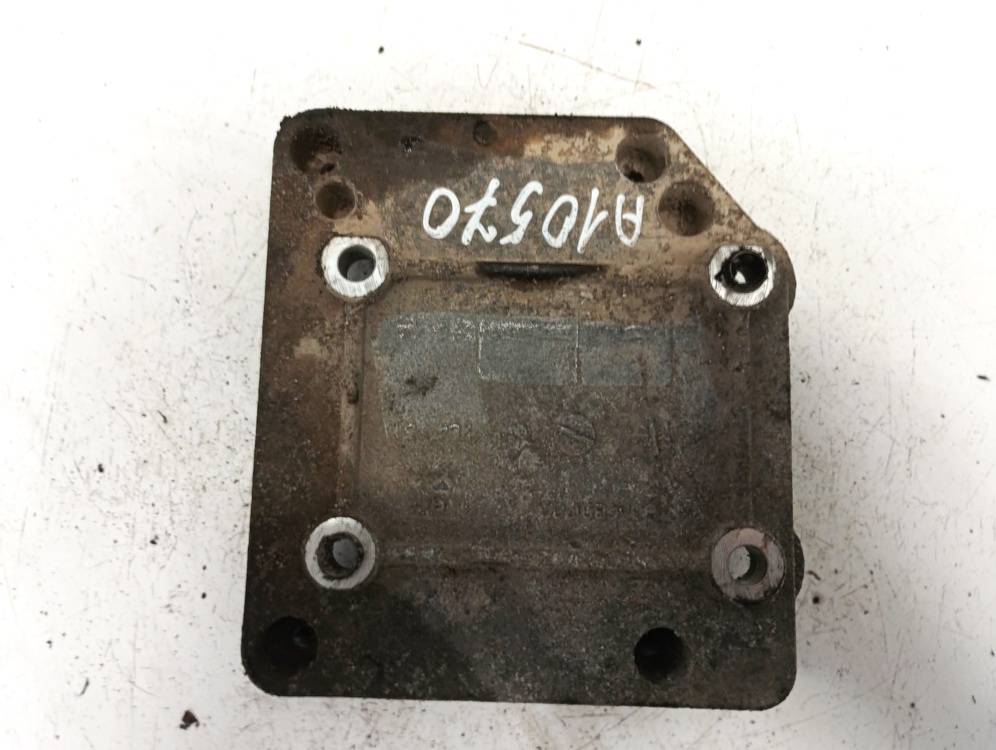 9656881780 Peugeot Partner 2005 Engine Mount Bracket and Gearbox Mount Bracket