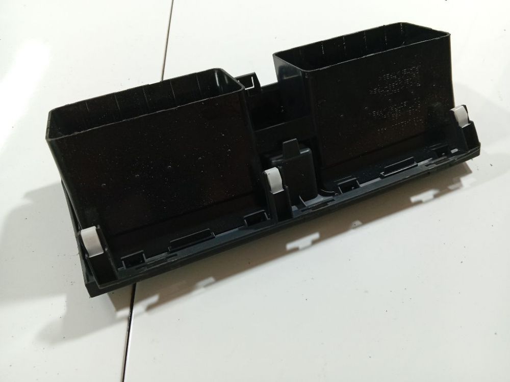 7361062J00 Suzuki Swift 2006 Dash Vent (Air Vent Grille) - Thumbnail 3