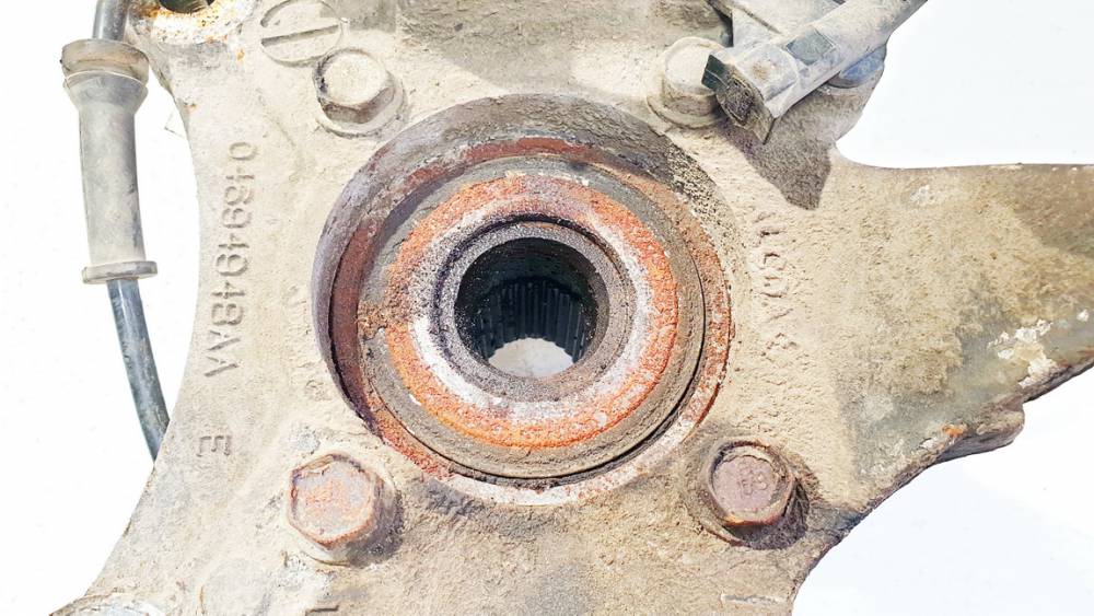 04694948AA Chrysler Voyager 2004 Wspornik piasty - PRZEDNIE PRAWE - Thumbnail 2