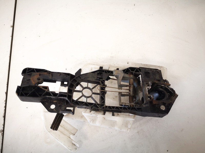 3C0837867B Volkswagen Passat 2007 Poignée Extérieure Port avant Gauche