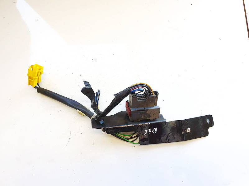 5005699 SAAB 9-3 1999 Liitin