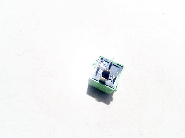 437905_6
