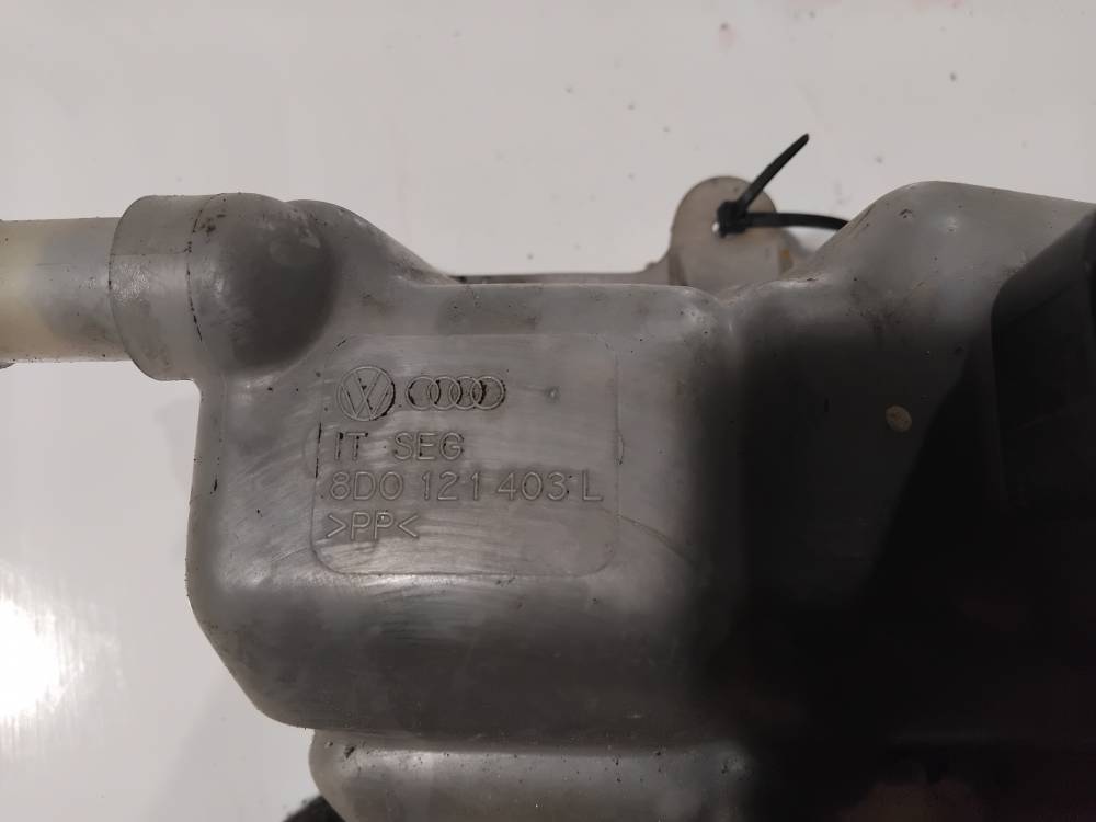8D0121403L Skoda Superb 2007 Überlauf Ausgleichsbehälter - Thumbnail 3