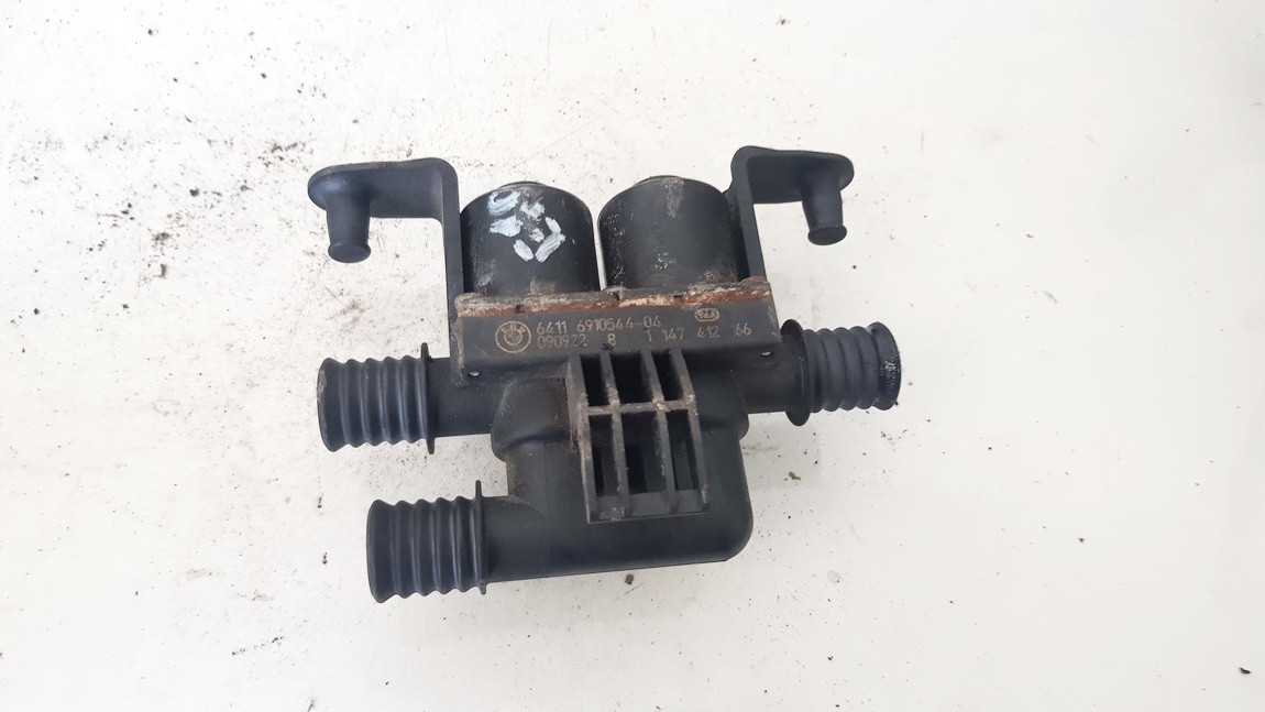 1147412166 BMW X5 2004 Zawory nagrzewnicy (zawory wodne)