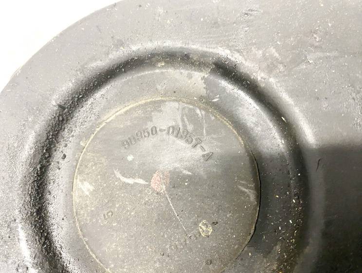 9095001357A Toyota Avensis 2000 Engine Belt Cover (TIMING COVER) - Thumbnail 2