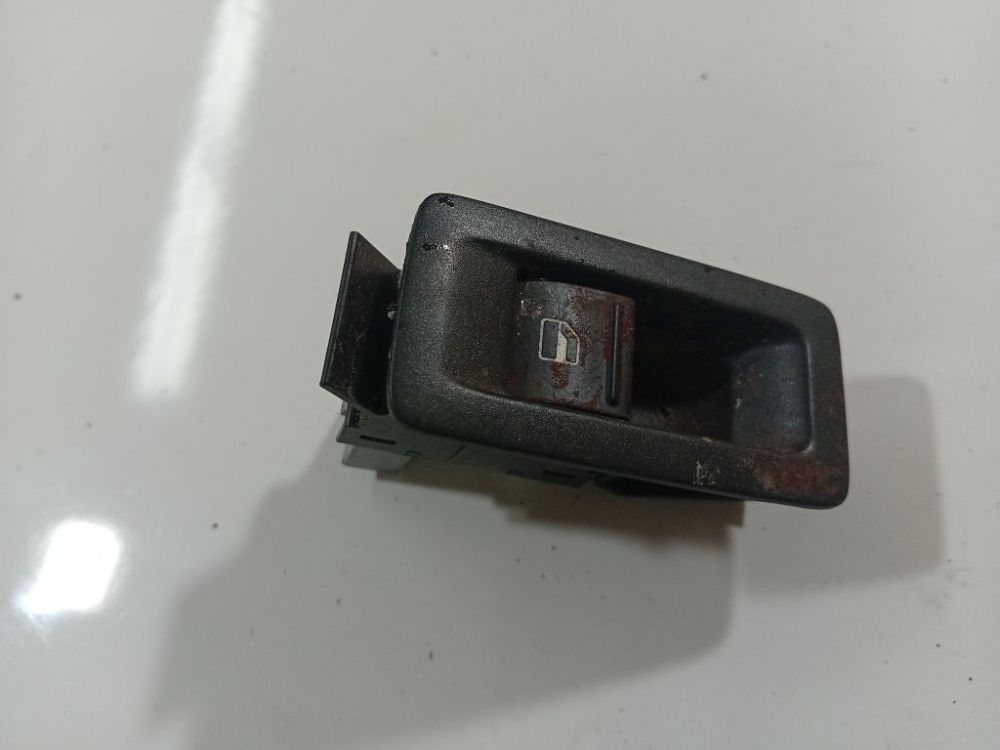 1F0959527 Opel Astra 2005 Loga vadības poga (loga pacēlāja pogas)