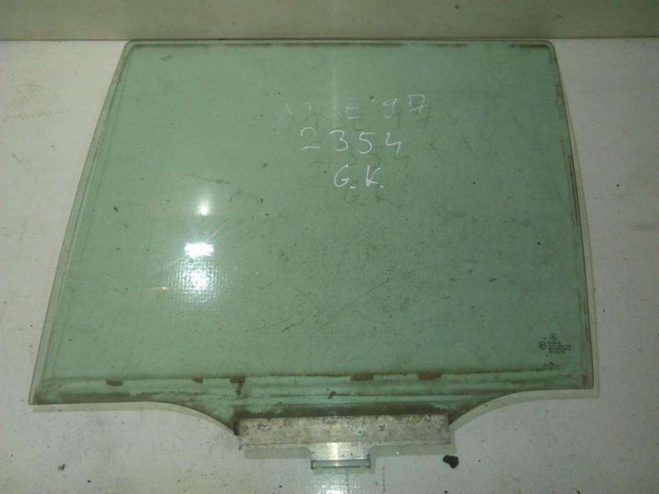 Mercedes-Benz E-CLASS 1997 Vitre de Porte Arrière Gauche