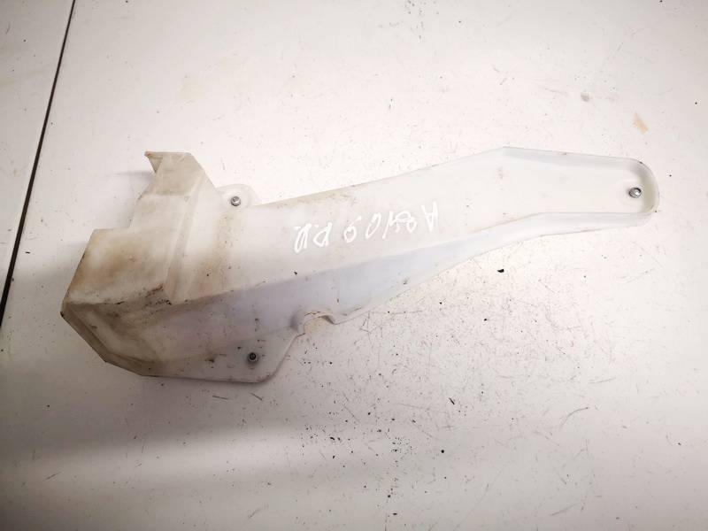 1490887080 Mitsubishi Carisma 2002 Citi turētāji