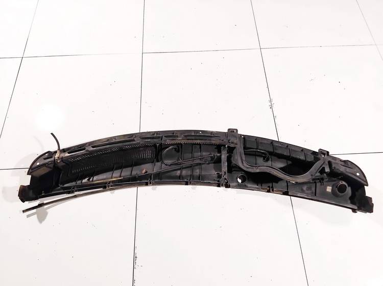 557830D040 Toyota Yaris 2007 Pyyhkijän mekanismin suojus - Thumbnail 2