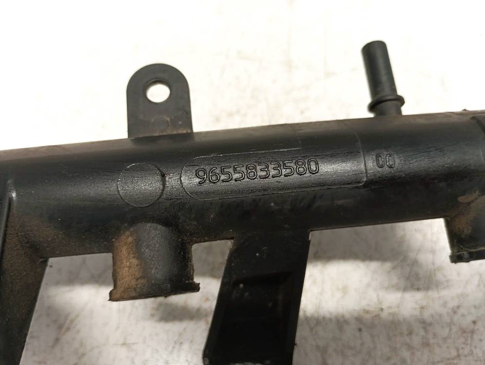 9655833580 Peugeot Partner 2005 Fuel injector rail (injectors)(Fuel distributor) - Thumbnail 3