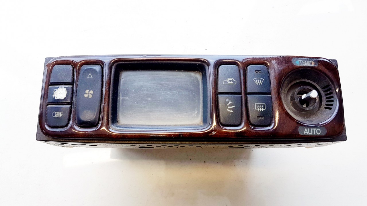 MR360372 Mitsubishi Galant 2000 Climate Control Panel (heater control switches)