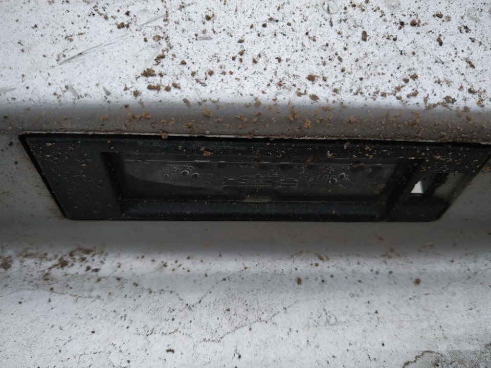 Opel Meriva 2004 Numura apgaismojums - AIZMUGURE