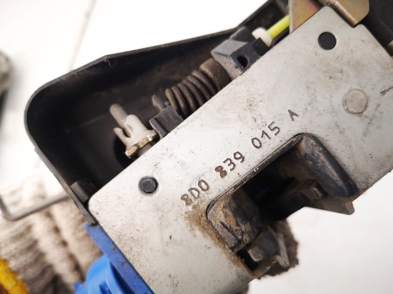 8D0839015A Audi A4 2001 Door Lock Mechanism - FRONT LEFT - Thumbnail 3