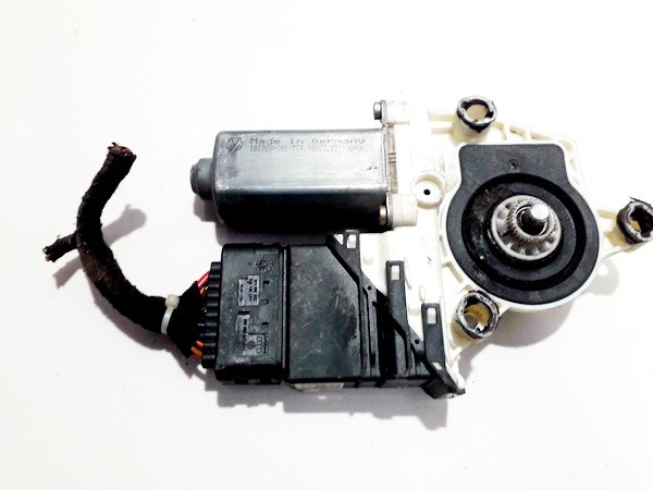 1J4959812C Volkswagen Bora 2001 Window Motor - REAR RIGHT