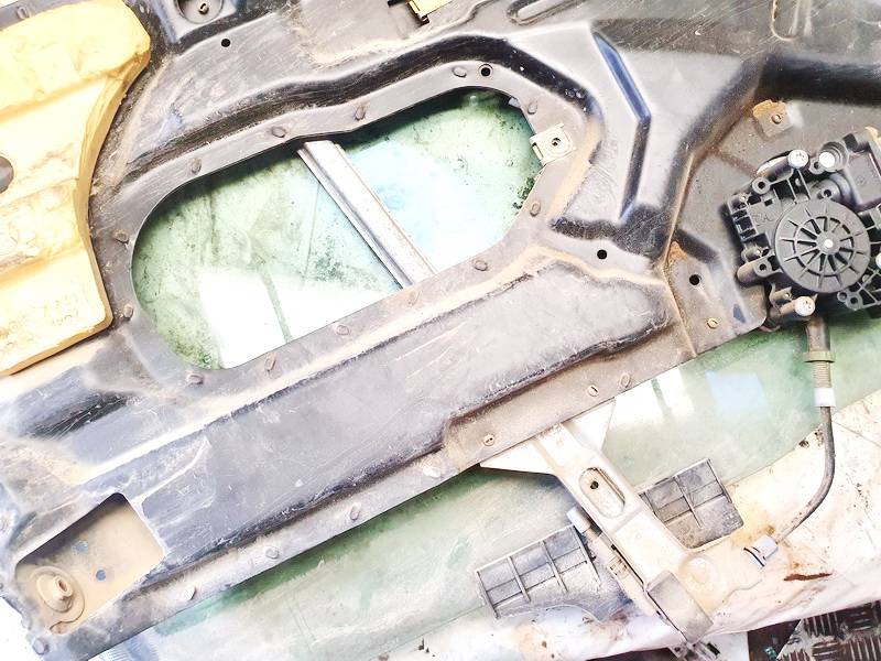 Audi A6 1995 Podnośnik szyby drzwi - PRZEDNIE LEWE