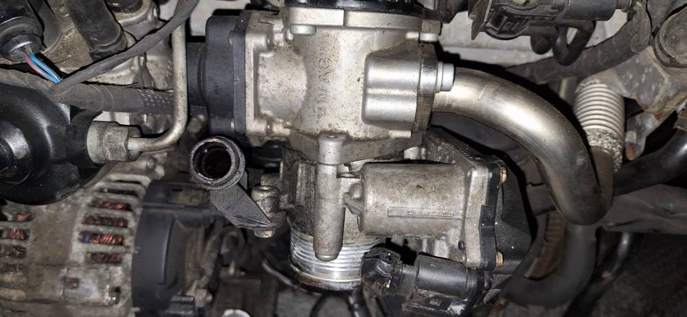 03L128063E Skoda Superb 2010 Zawór przepustnicy