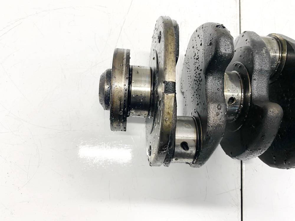 028LDE Audi A4 1995 Engine Crankshaft (Crank Shaft) - Thumbnail 3