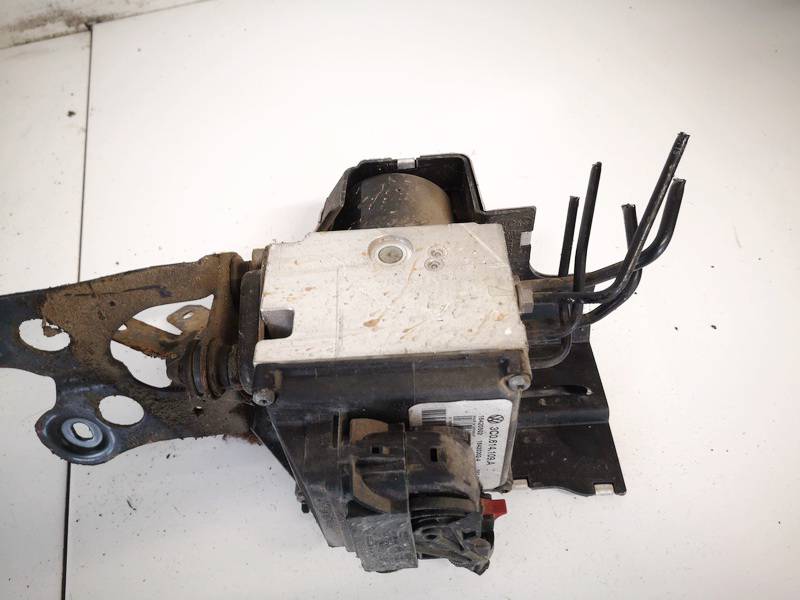 3C0614109A Volkswagen Passat 2005 ABS Unit (ABS Brake Pump)