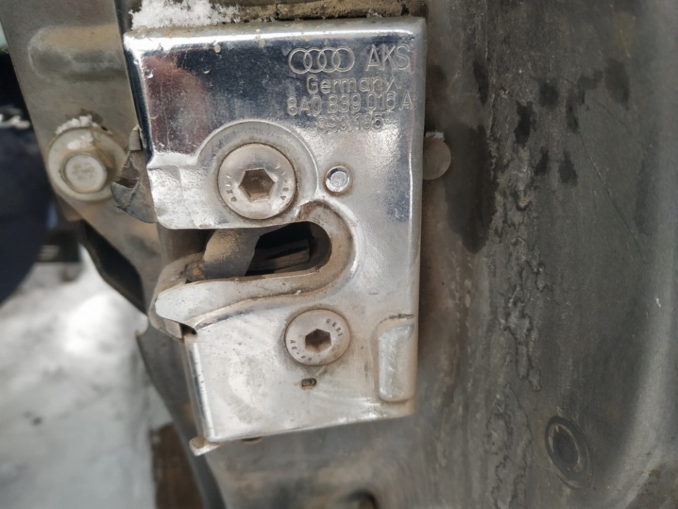 8A0839016A Audi 80 1994 Door Lock Mechanism - REAR RIGHT