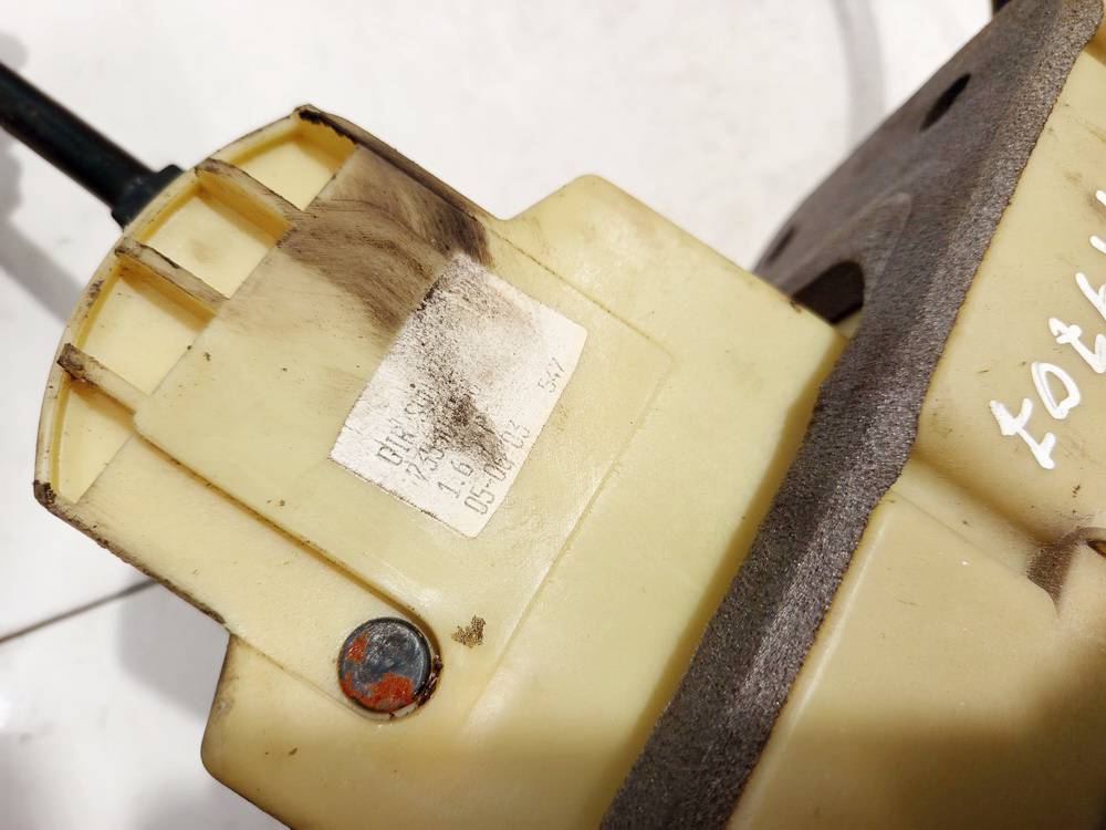 Fiat Stilo 2003 Mehāniskās pārnesumu pārslēgšanas kārbas svira (kulisa) - Thumbnail 3