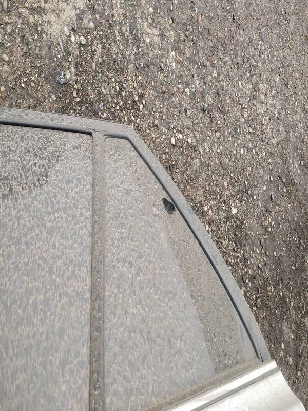 Toyota Avensis 2004 Zamek drzwi - TYLNE LEWE