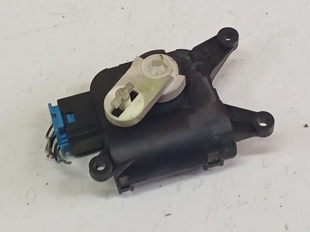 0132801340 Volkswagen Golf 2008 Heater Vent Flap Control Actuator Motor - Thumbnail 3