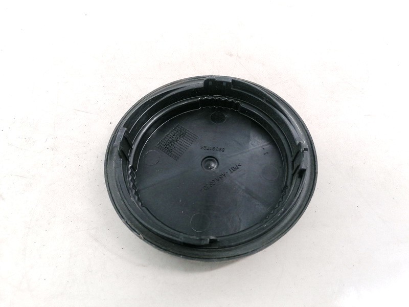 89391724 Volkswagen Polo 2006 Headlight bulb dust cover cap - FRONT - Thumbnail 2